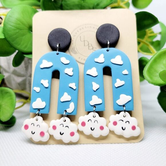 Clay earrings, clouds in the sky, smiling clouds, blue and white, handmade - Picture 2 of 4
